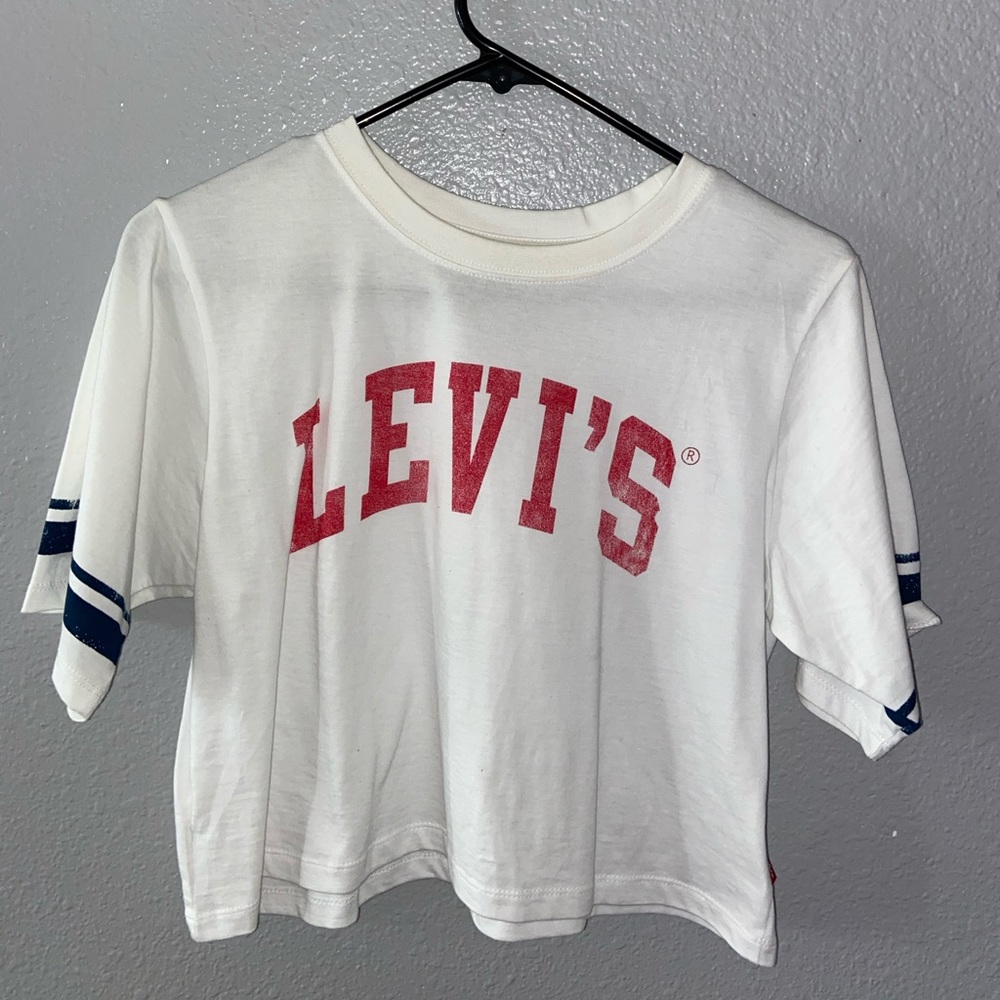Levi’s White Graphic Crop Top